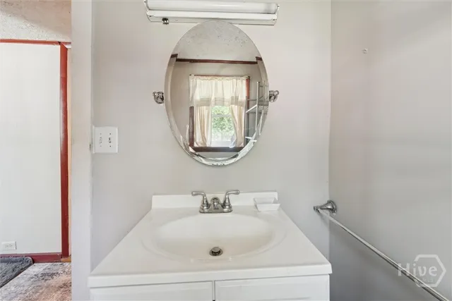 $2,350 | 742 East Park Avenue, Savannah, GA 31401