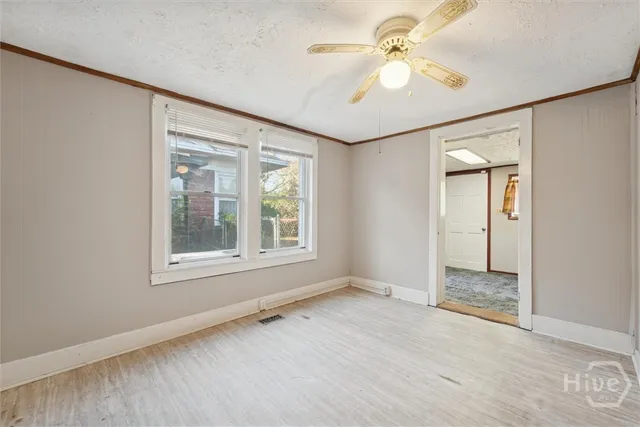 $2,350 | 742 East Park Avenue, Savannah, GA 31401