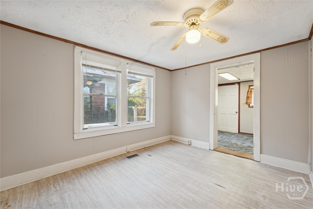 742 East Park Avenue Savannah, GA 31401 - Photo 28 of 41