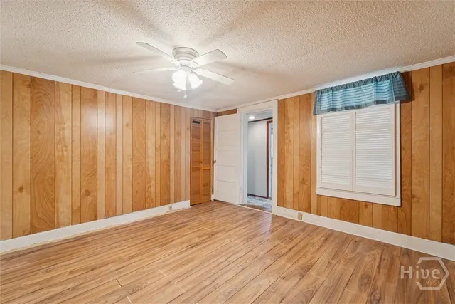 $2,350 | 742 East Park Avenue, Savannah, GA 31401