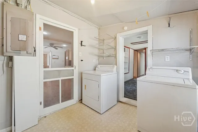 $2,350 | 742 East Park Avenue, Savannah, GA 31401