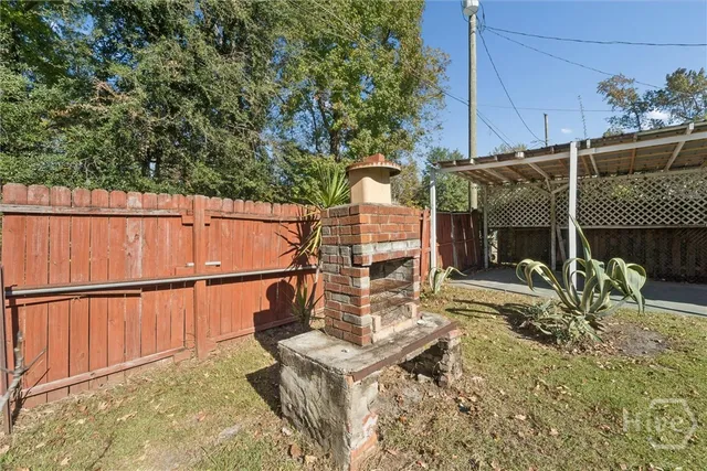 $2,350 | 742 East Park Avenue, Savannah, GA 31401