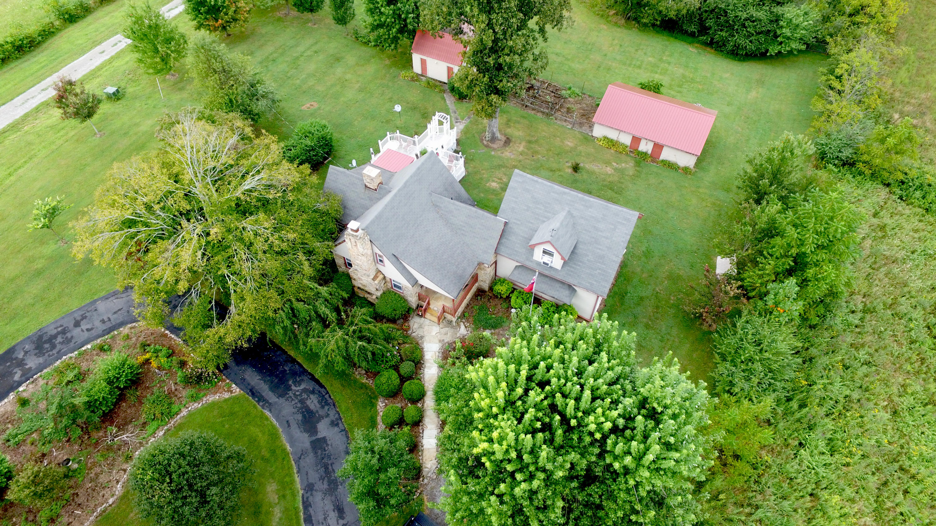 2425 Pigeon Ridge Road Crossville, TN 38555 - Photo 34 of 40 DJI_0253 1