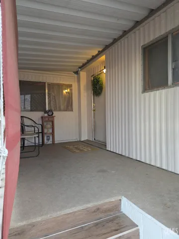 a view of a house with porch