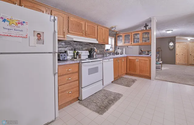 $179,900 | 210 Aldrich Avenue, Argusville, ND 58005