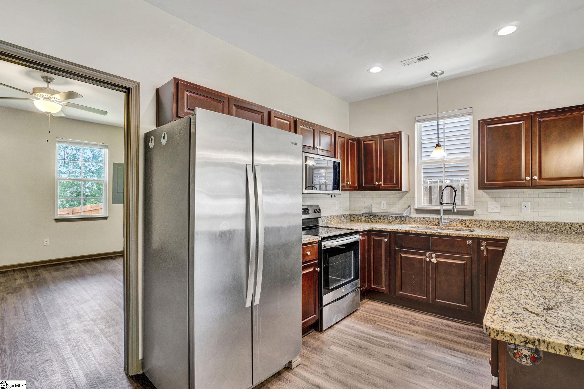 235 Pendleton Road, Unit L2 Clemson, SC 29631 - Photo 12 of 47