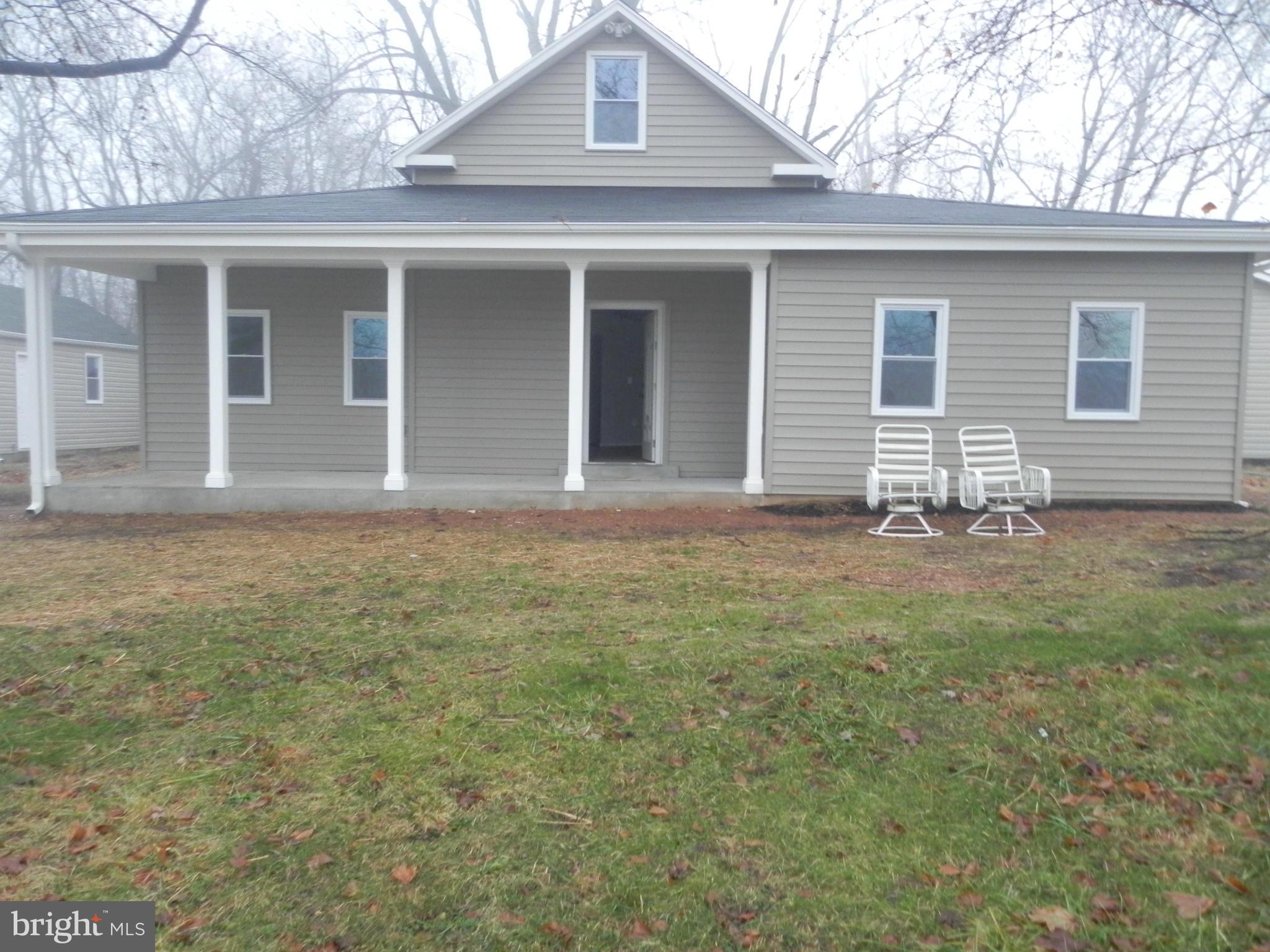 27525 Ridge Road Damascus, MD 20872 - Photo 1 of 30 Exterior (Front)