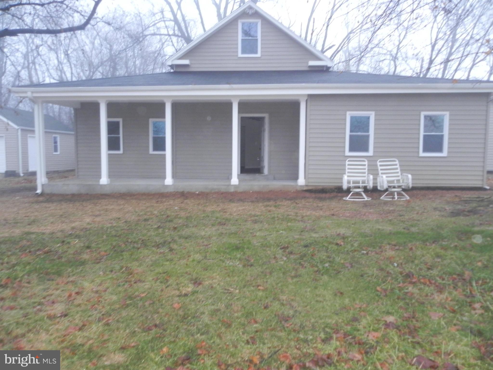 27525 Ridge Road Damascus, MD 20872 - Photo 2 of 30 Exterior (Front)