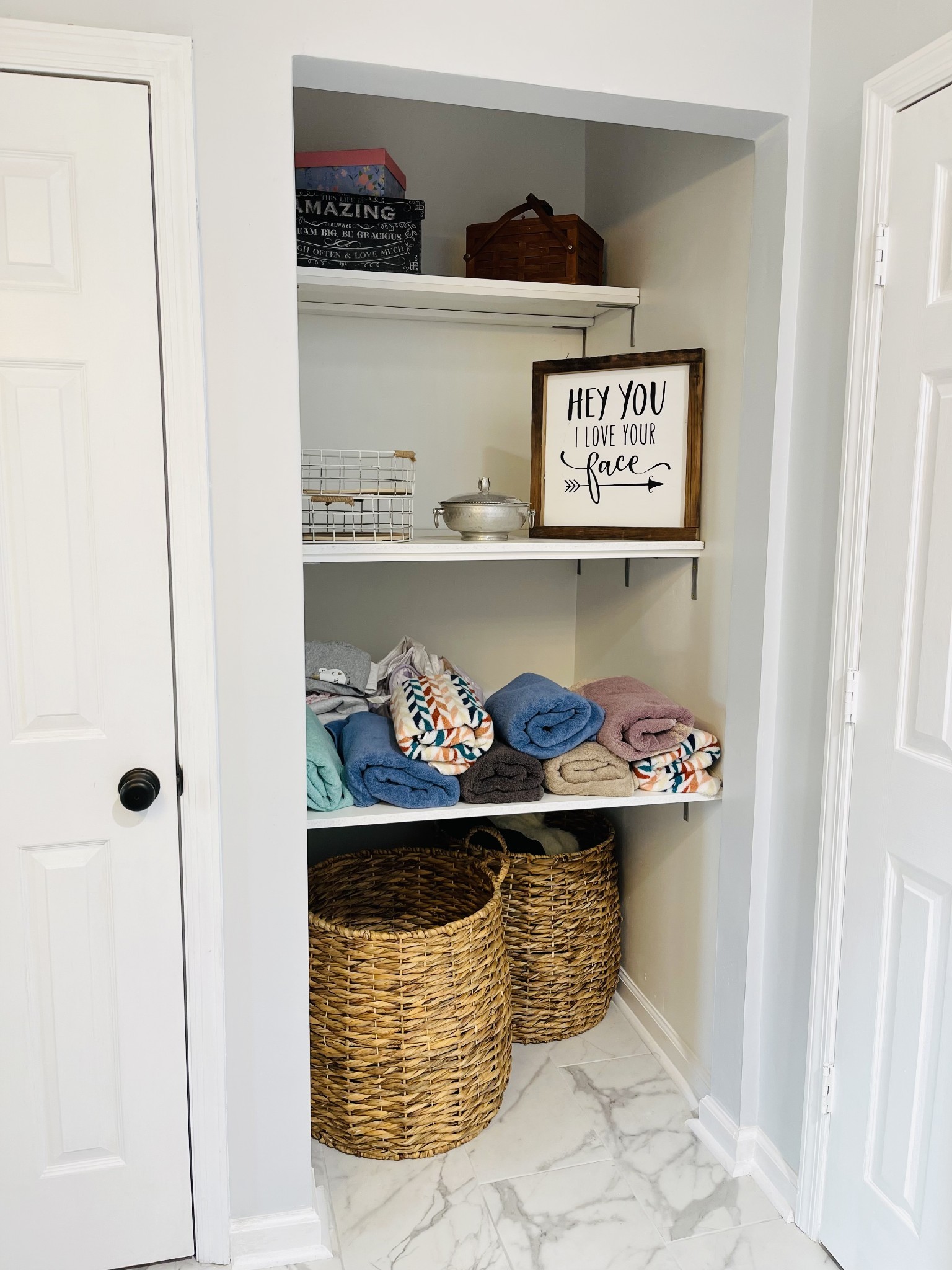 1510 Chestnut Cove Road Chapel Hill, TN 37034 - Photo 13 of 25 a shelf with cup and plates