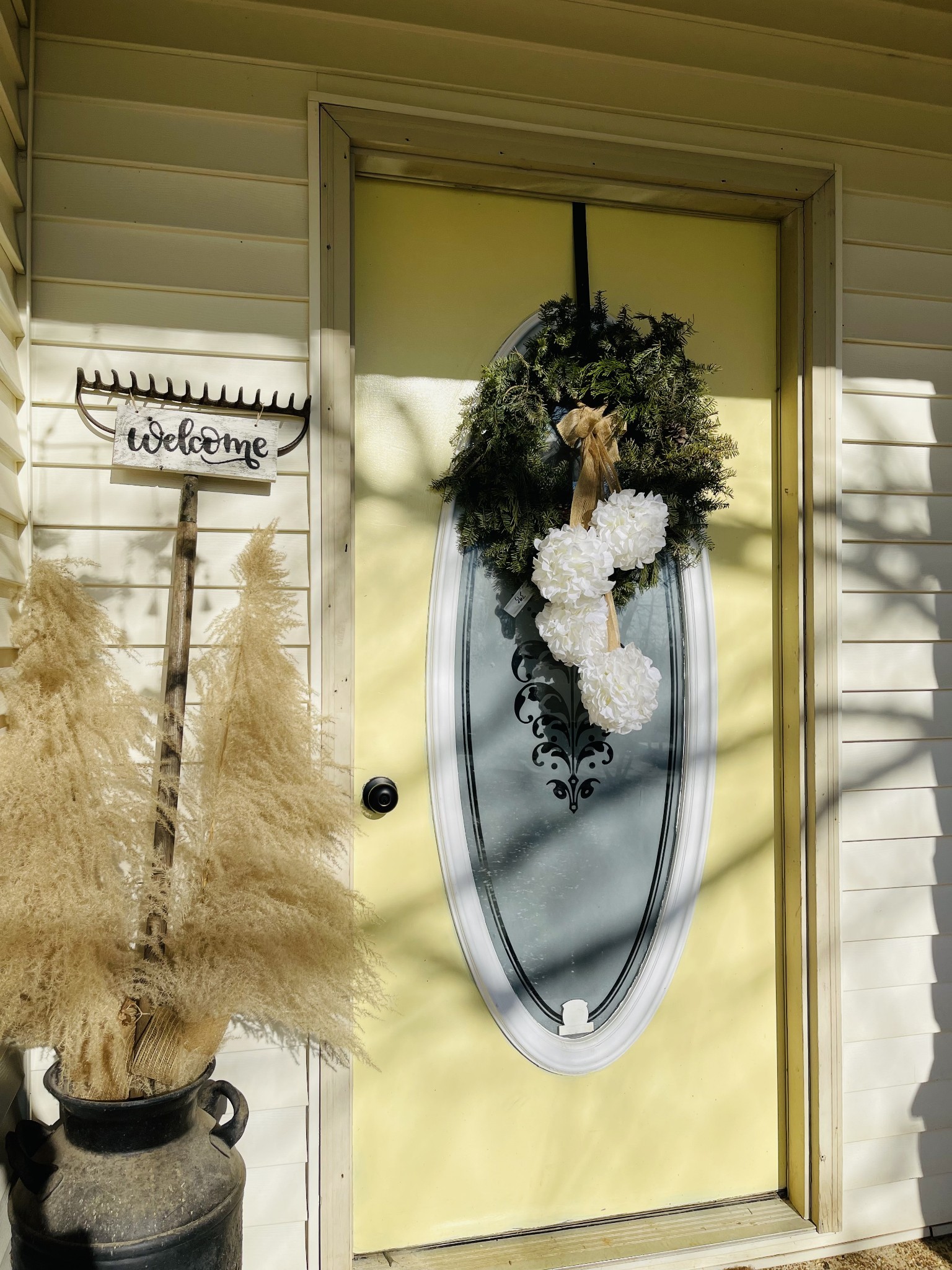 1510 Chestnut Cove Road Chapel Hill, TN 37034 - Photo 7 of 25 a bathroom with a mirror