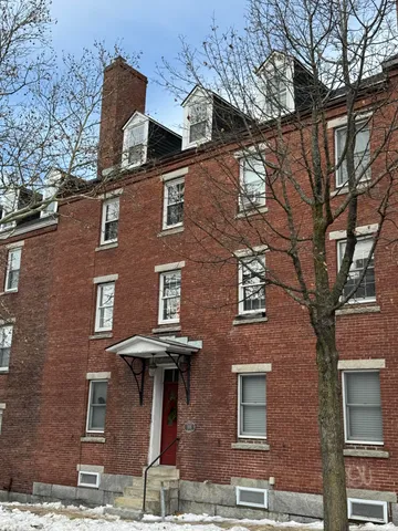 $2,600 | 105 West Merrimack Street, Unit 2, Manchester, NH 03101