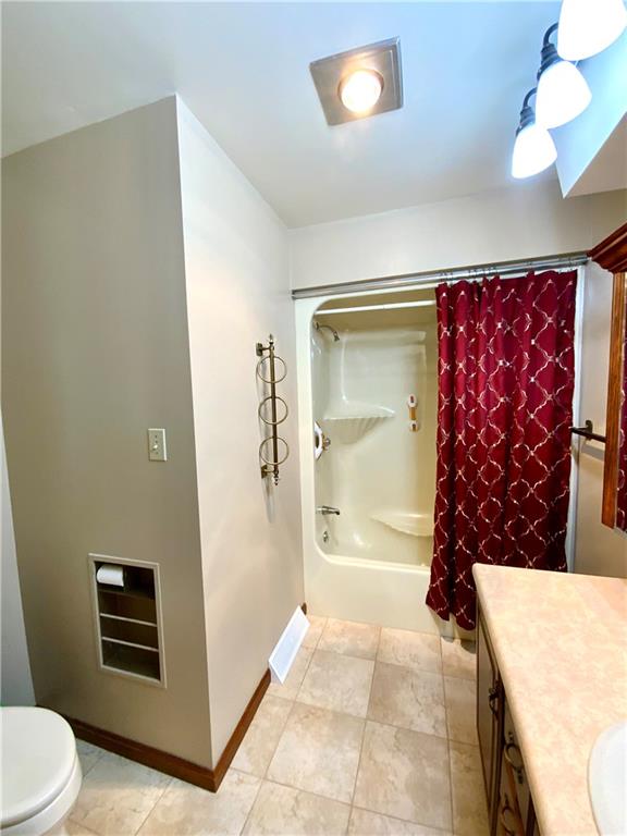 231 Thompson Hill Road Aliquippa, PA 15001 - Photo 20 of 34 Gallery Image 20