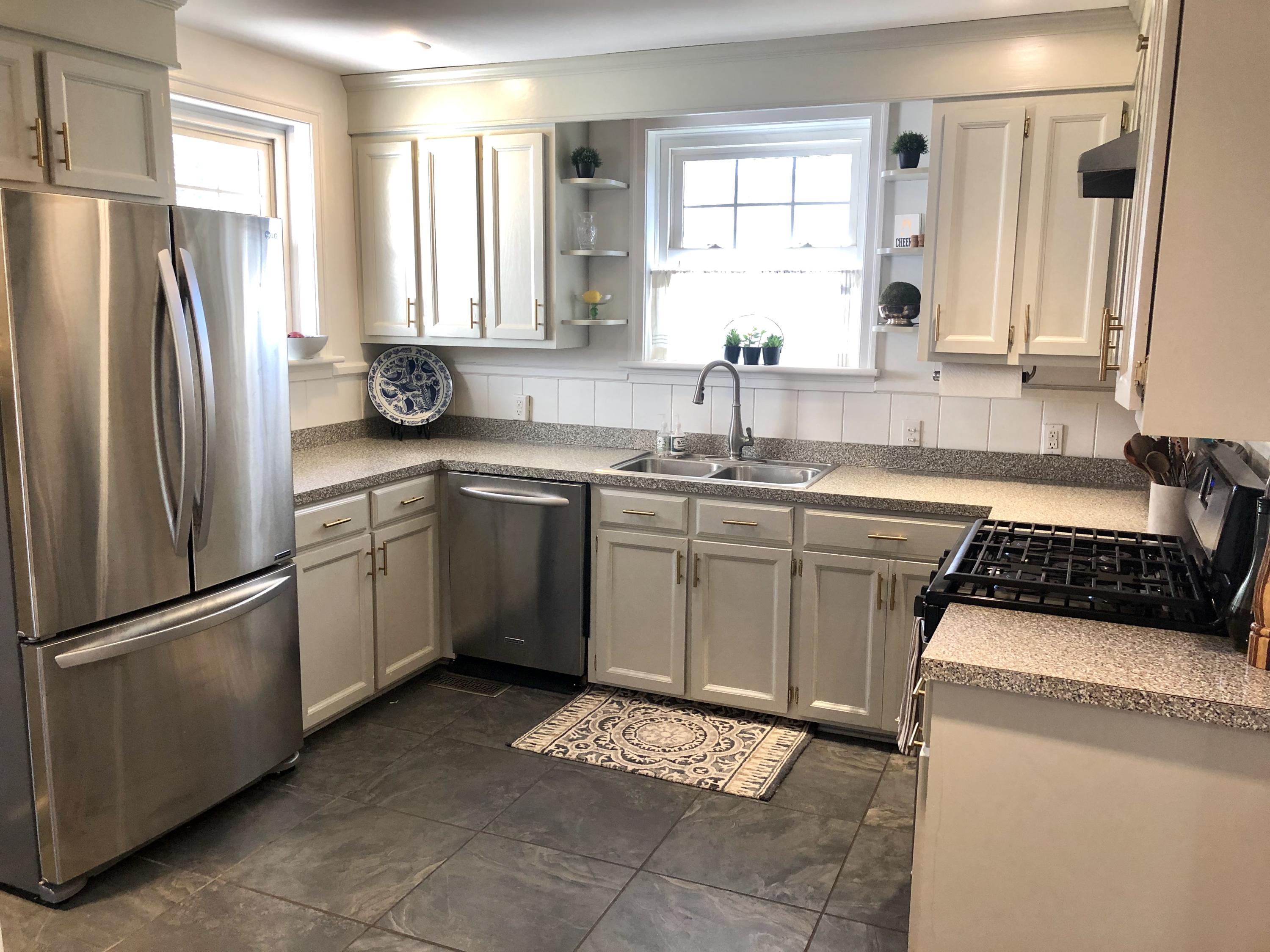 4 Rosedale Drive Charleston, SC 29407 - Photo 13 of 29 Kitchen