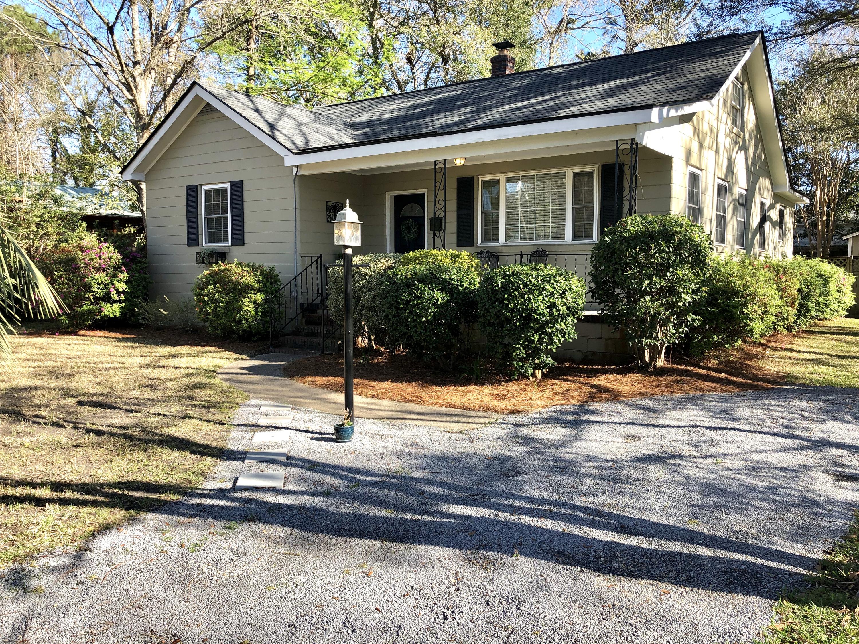 4 Rosedale Drive Charleston, SC 29407 - Photo 3 of 29 Front and Parking