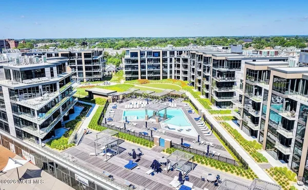 $12,700 | 30 Melrose Terrace, Unit 219, Long Branch, NJ 07740