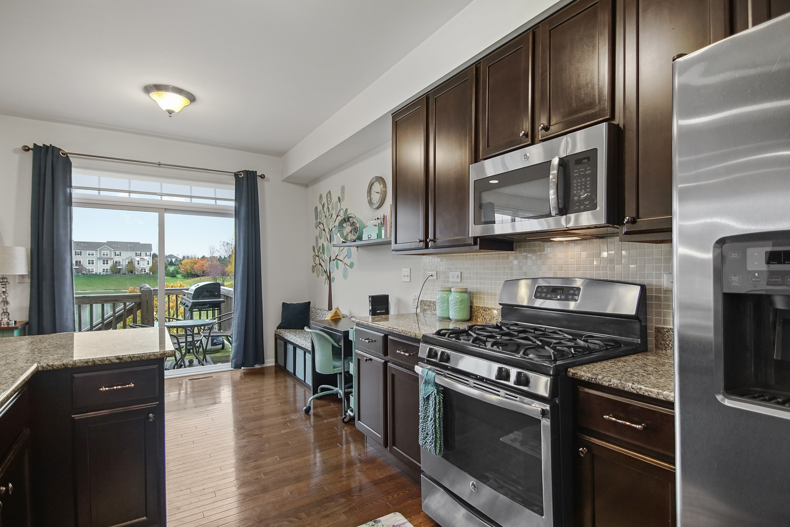 2817 Church Road Aurora, IL 60502 - Photo 22 of 43