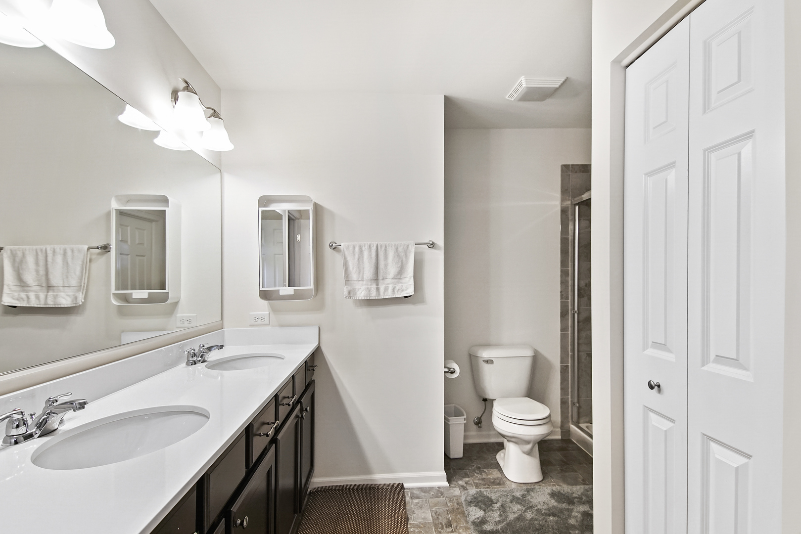 2817 Church Road Aurora, IL 60502 - Photo 30 of 43