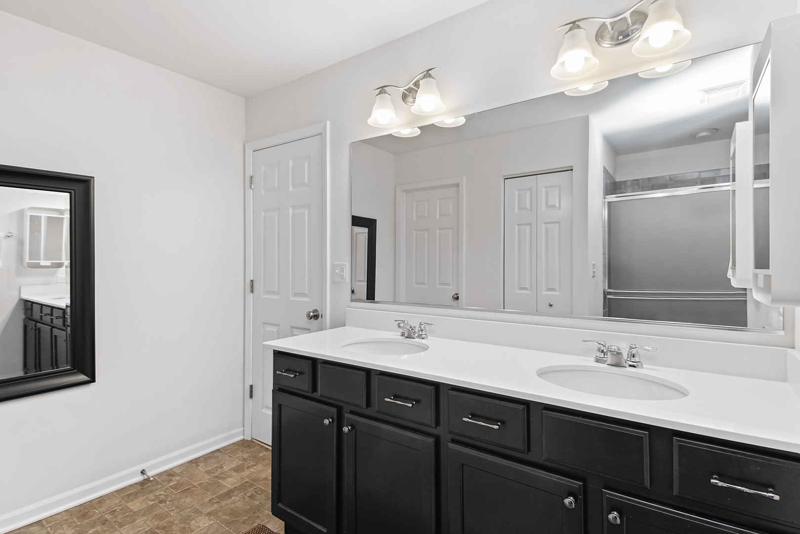 2817 Church Road Aurora, IL 60502 - Photo 33 of 43