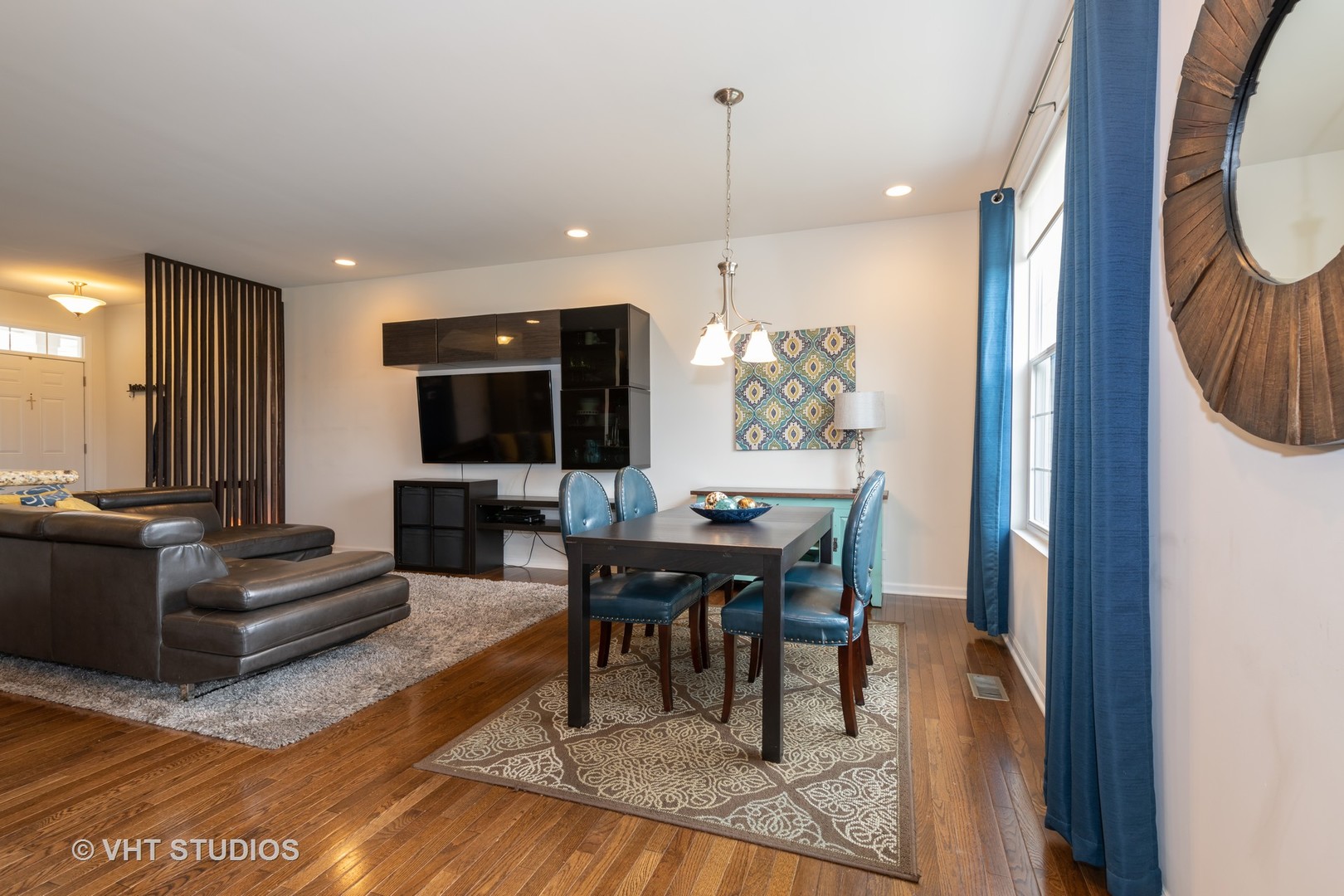 2817 Church Road Aurora, IL 60502 - Photo 5 of 43