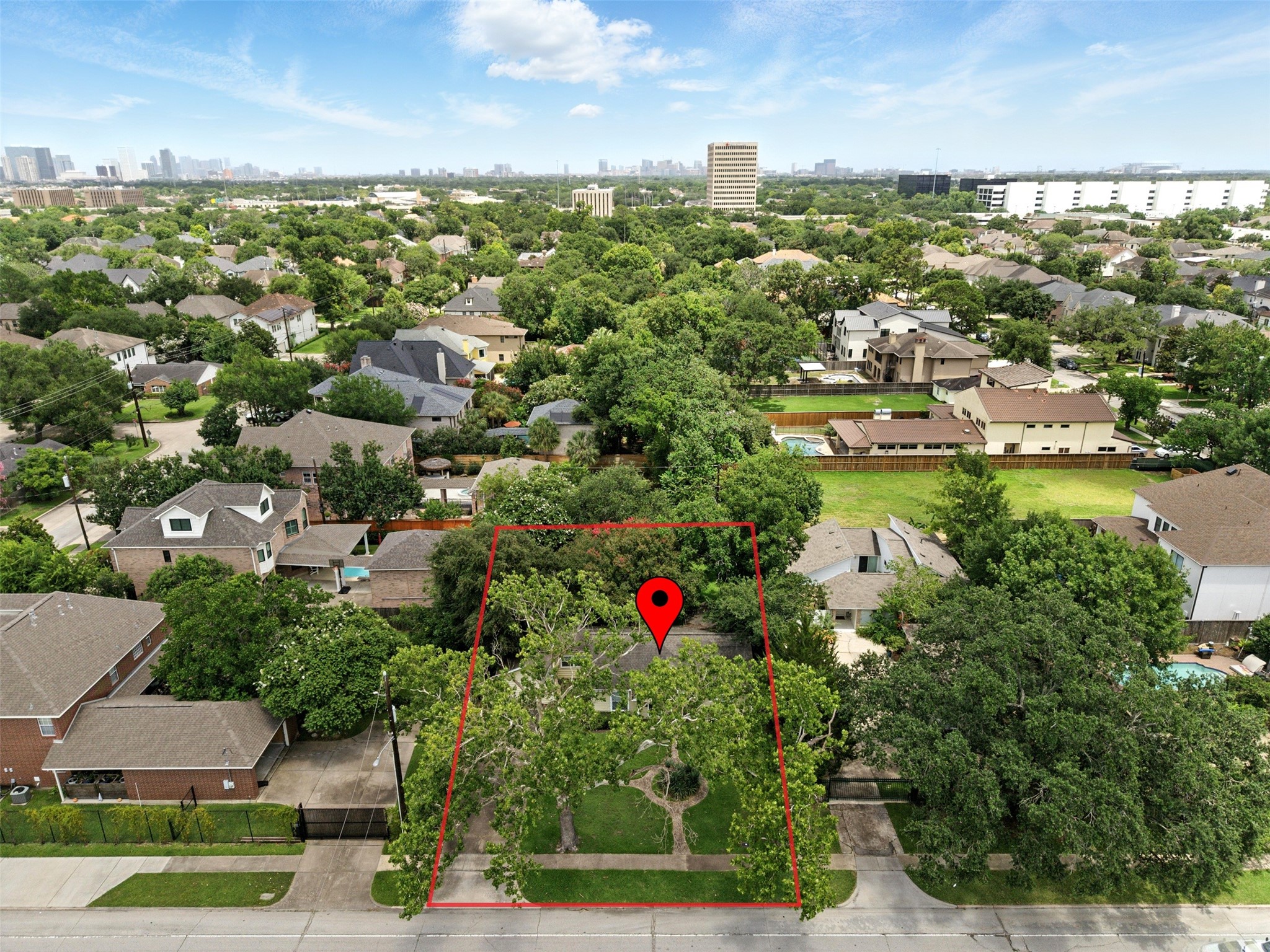 6305 South Rice Avenue Bellaire, TX 77401 - Photo 12 of 23