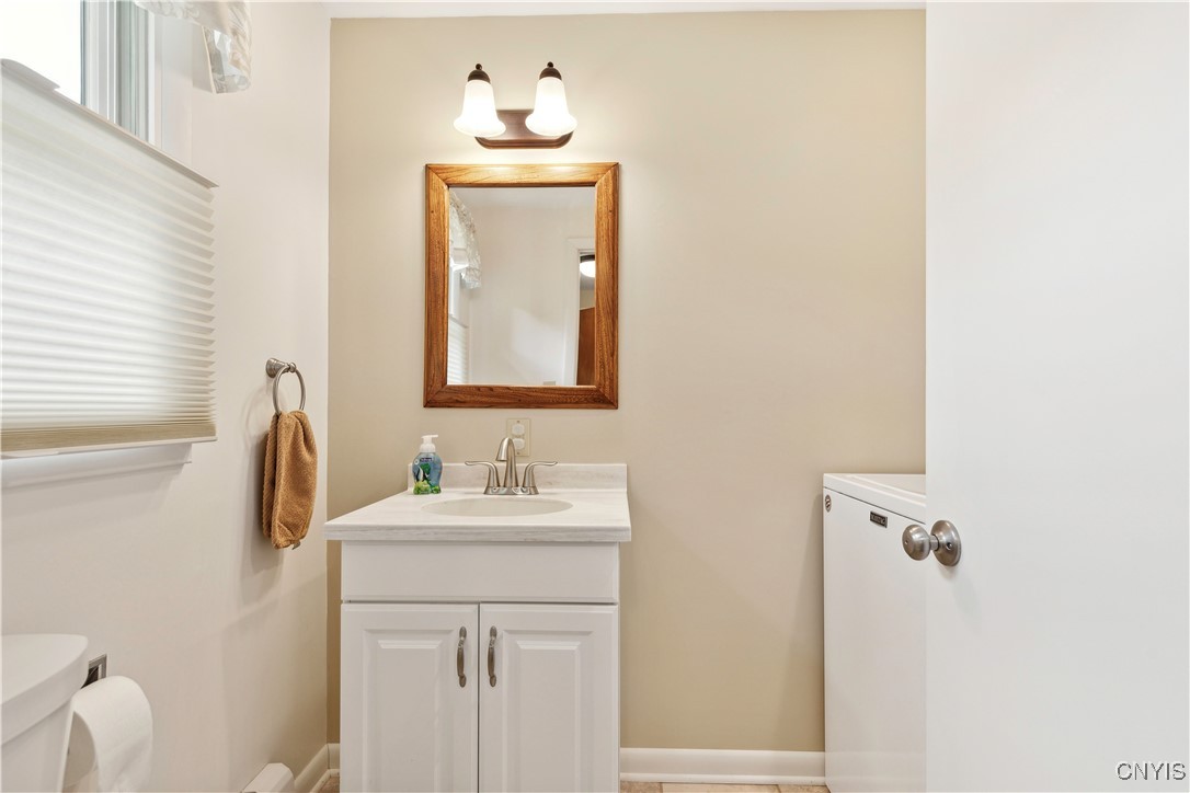 7452 Moonvalley Drive Clay, NY 13088 - Photo 32 of 50