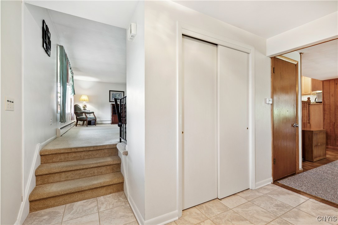 7452 Moonvalley Drive Clay, NY 13088 - Photo 7 of 50