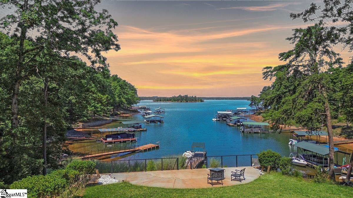 1107 Sunset Lane Anderson, SC 29626 - Photo 3 of 41