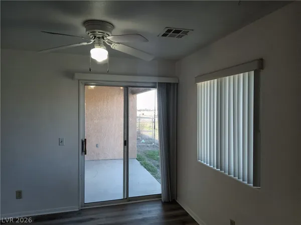 $1,250 | 165 South Mount Charleston Drive East, Unit B, Pahrump, NV 89048