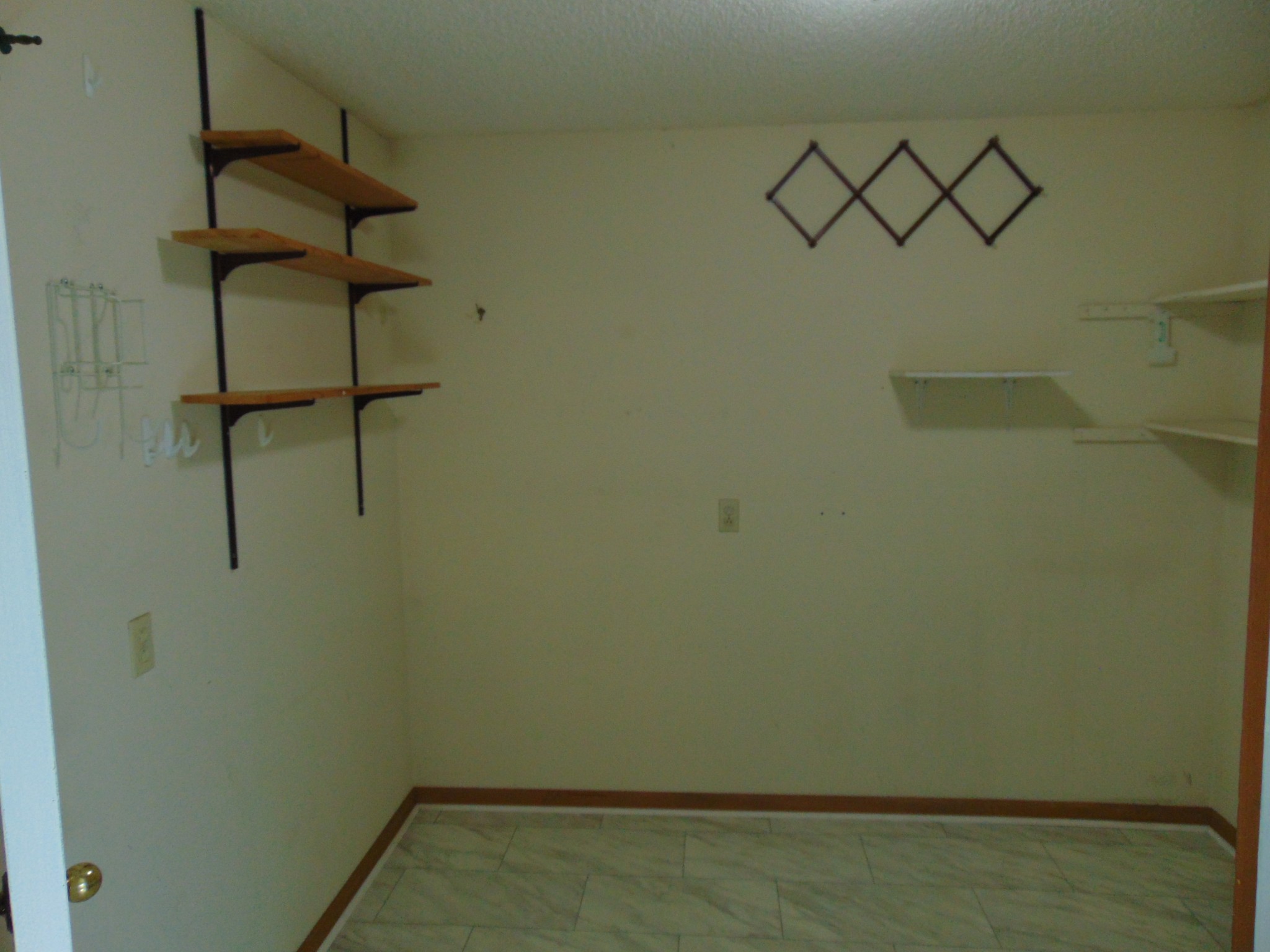 1684 Springplace Road Lewisburg, TN 37091 - Photo 23 of 48 a view of small space with racks on th wall