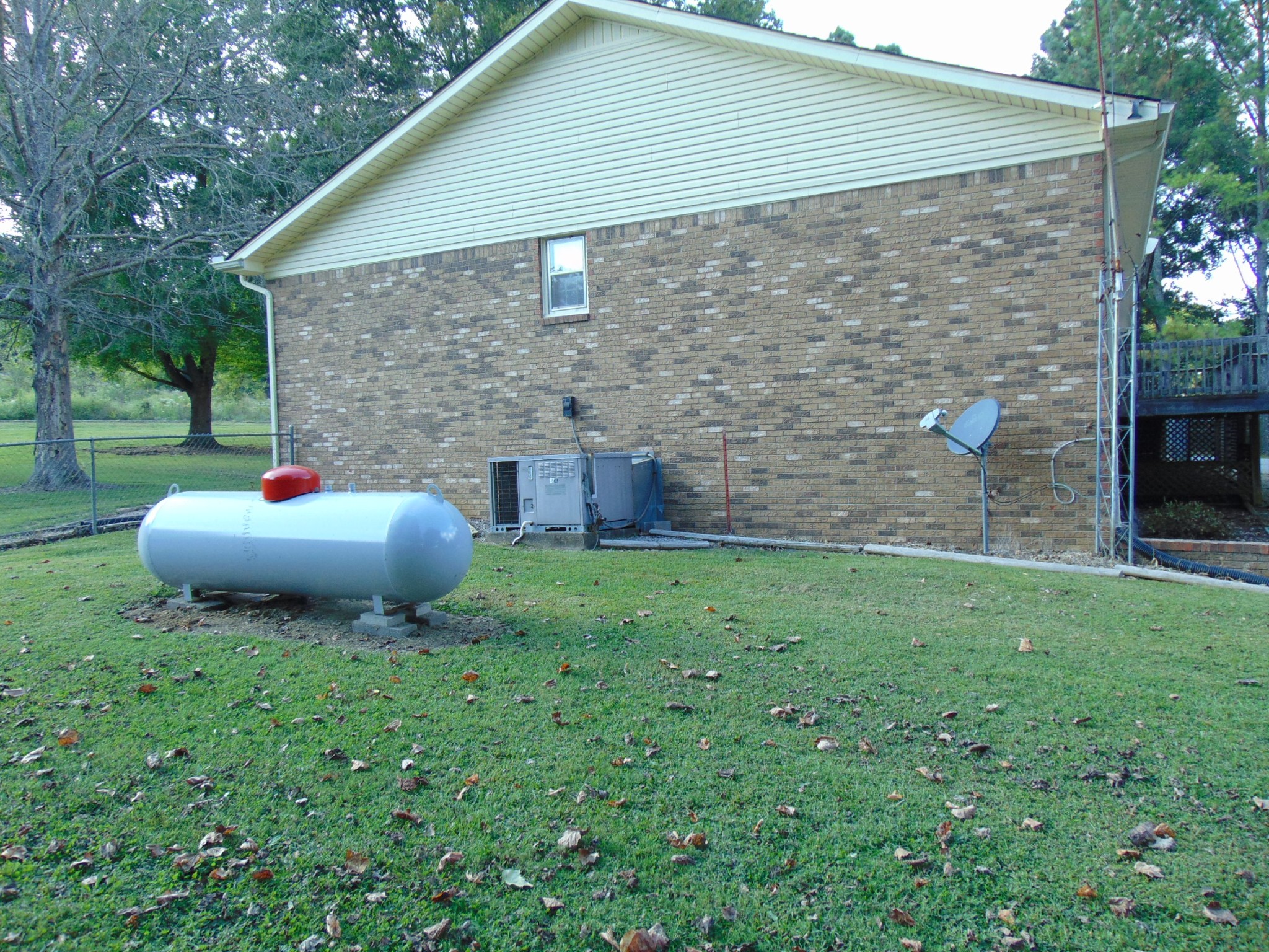 1684 Springplace Road Lewisburg, TN 37091 - Photo 46 of 48 a house view with a garden space
