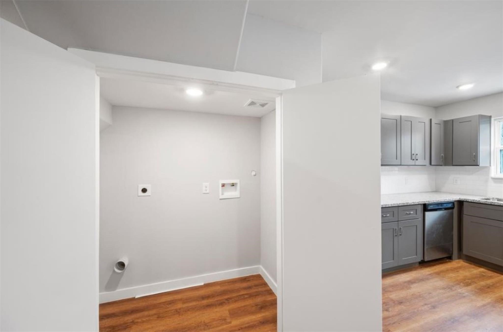 8120 Laura Koppe Road, Unit B Houston, TX 77028 - Photo 11 of 25