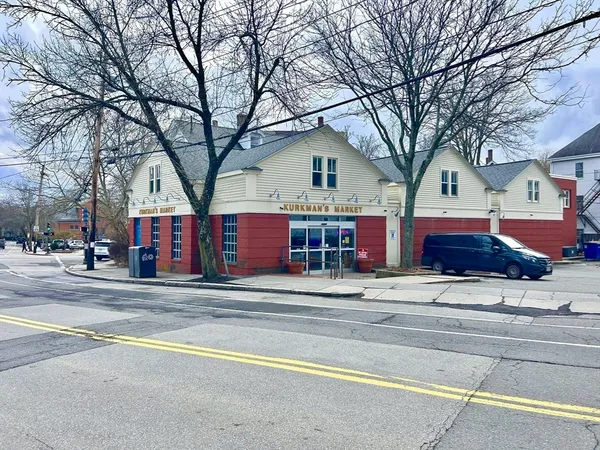 $579,900 | 22 Chestnut Place, Unit 210, Brookline, MA 02445