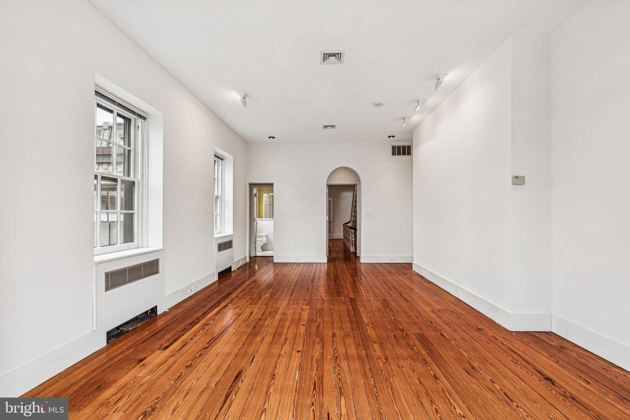 2106 Spruce Street Philadelphia, PA 19103 - Photo 29 of 50