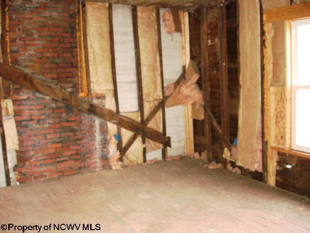 1985 Colfax Road Fairmont, WV 26554 - Photo 7 of 10 Gallery Image 7