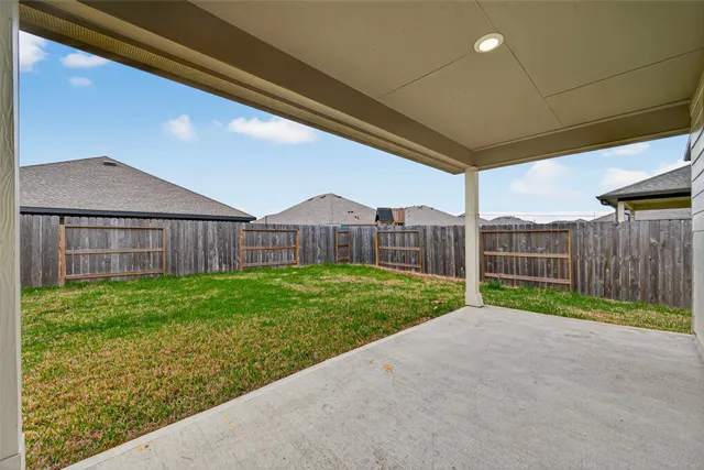 $2,095 | 3808 Moss Hl Road, Richmond, TX 77469