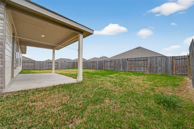 $2,095 | 3808 Moss Hl Road, Richmond, TX 77469
