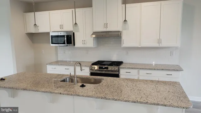 $2,395 | 214 Case Road, Townsend, DE 19734