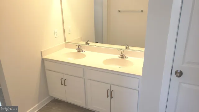 $2,395 | 214 Case Road, Townsend, DE 19734