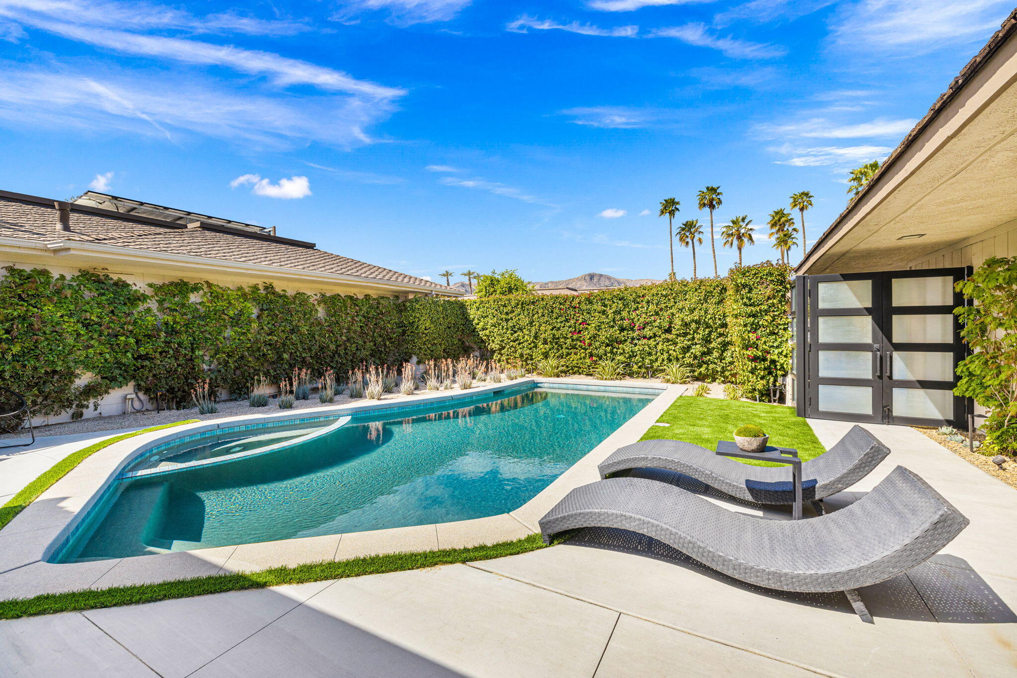 27 Colgate Drive Rancho Mirage, CA 92270 - Photo 12 of 87 10-web-or-mls-2Z7A1688