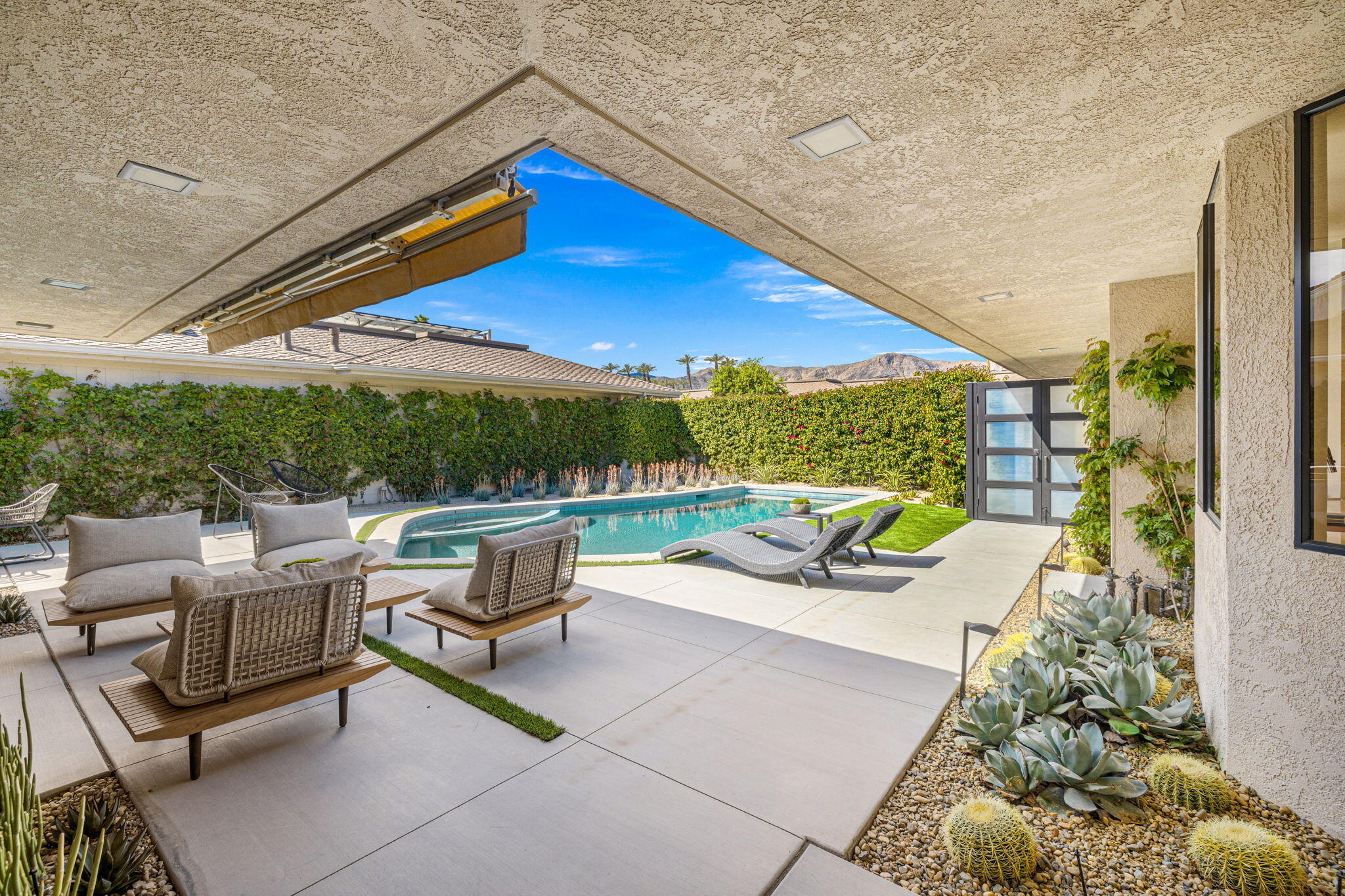 27 Colgate Drive Rancho Mirage, CA 92270 - Photo 13 of 87 11-web-or-mls-2Z7A1683