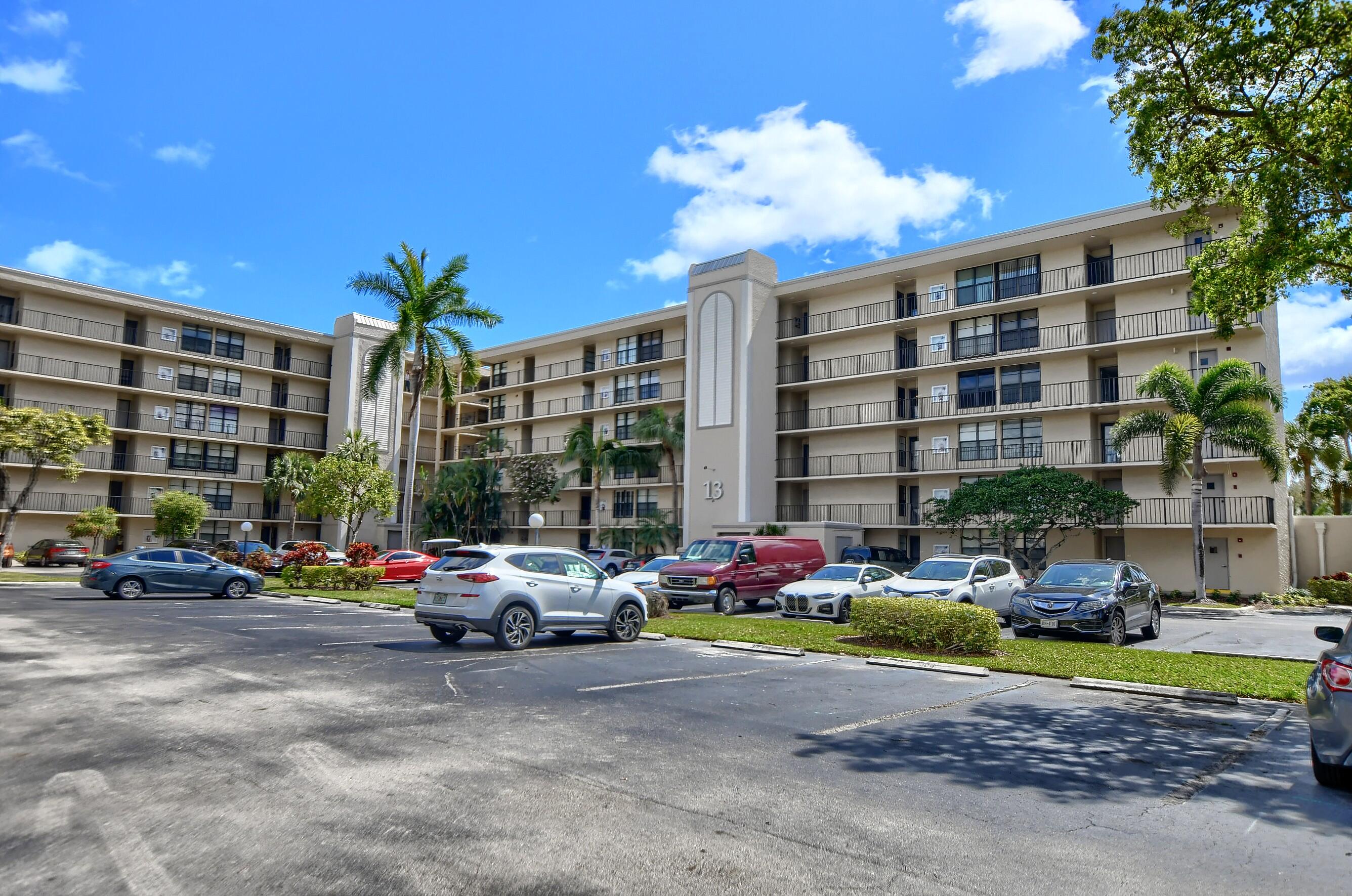 13 Royal Palm Way, Unit 404 Boca Raton, FL 33432 - Photo 1 of 27 01_ebf_4033-hdr(5)
