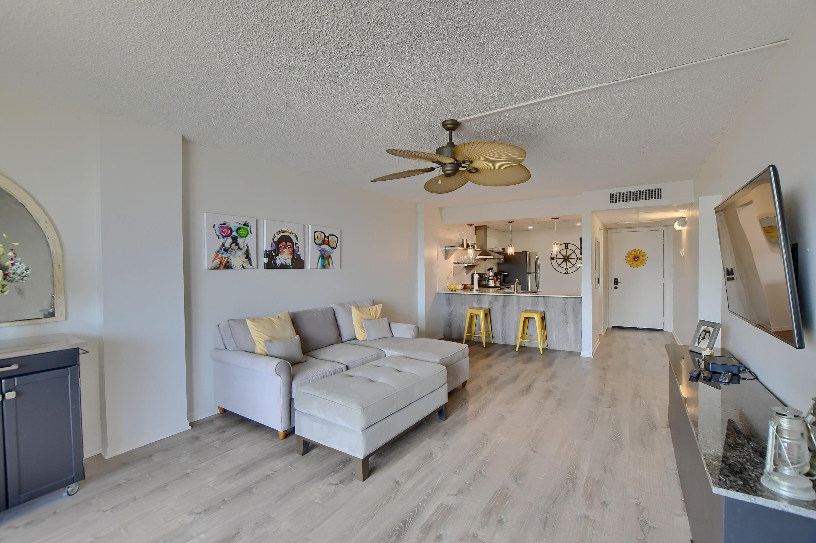 13 Royal Palm Way, Unit 404 Boca Raton, FL 33432 - Photo 6 of 27 06_ebf_4058-hdr(5)
