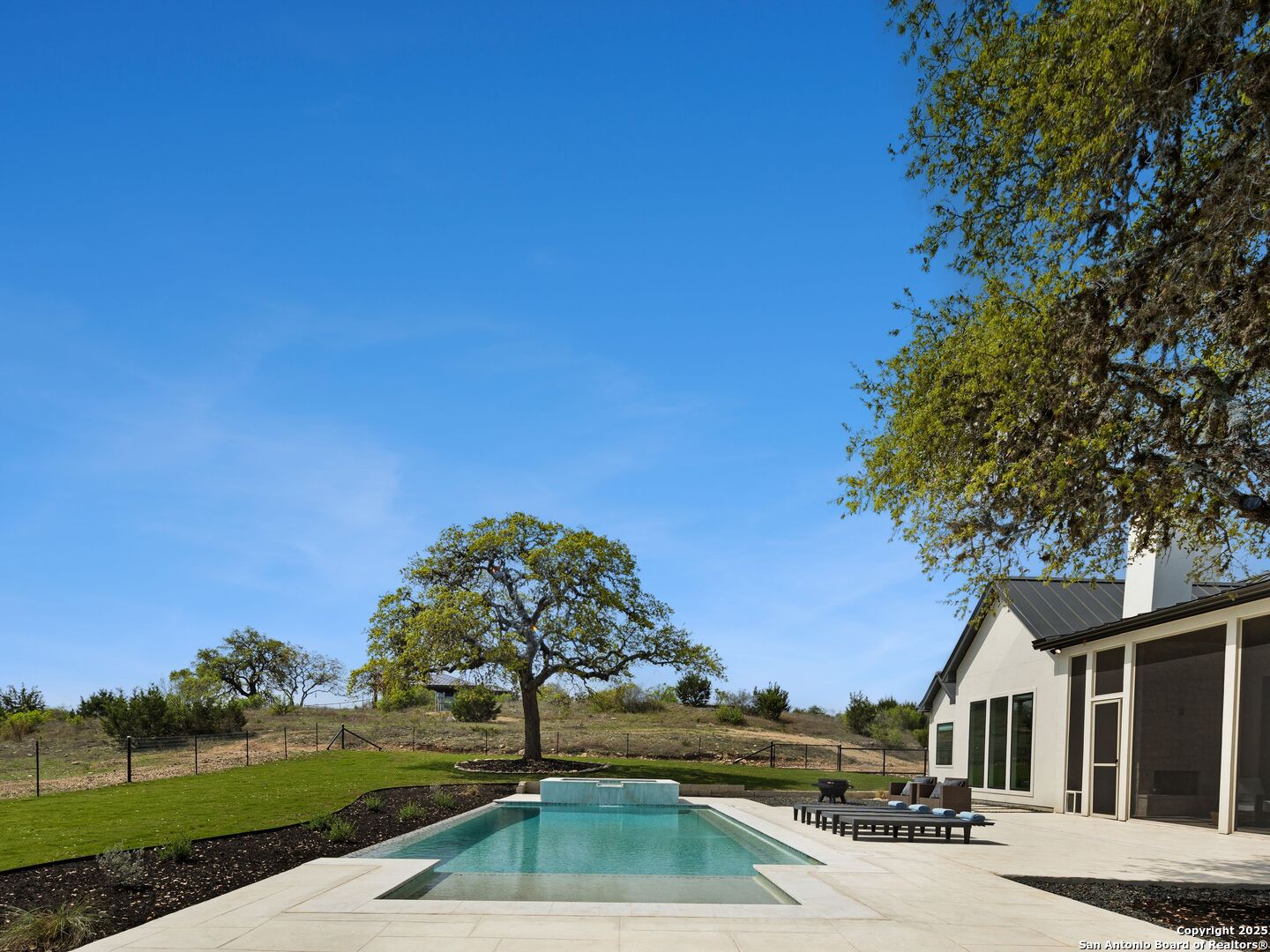 137 Phillip Ranch Road Boerne, TX 78006 - Photo 48 of 61 a view of a basketball court