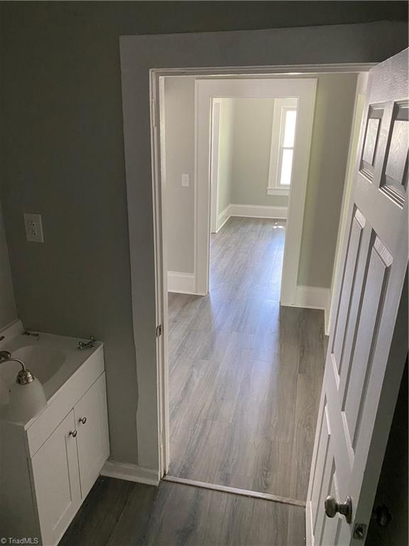 1613 North Hamilton Street High Point, NC 27262 - Photo 8 of 23 Gallery Image 8