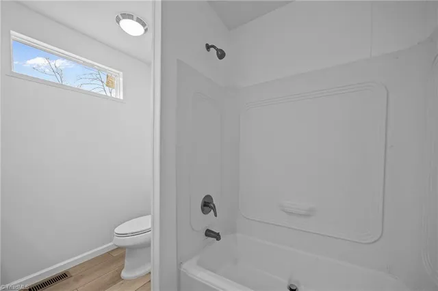 $249,900 | 3309 East Calloway Drive, Haw River, NC 27258