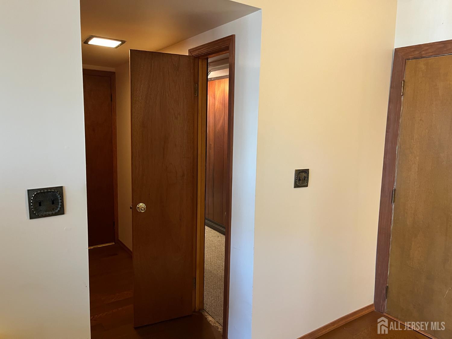 30 Bennet Street Fords, NJ 08863 - Photo 30 of 44