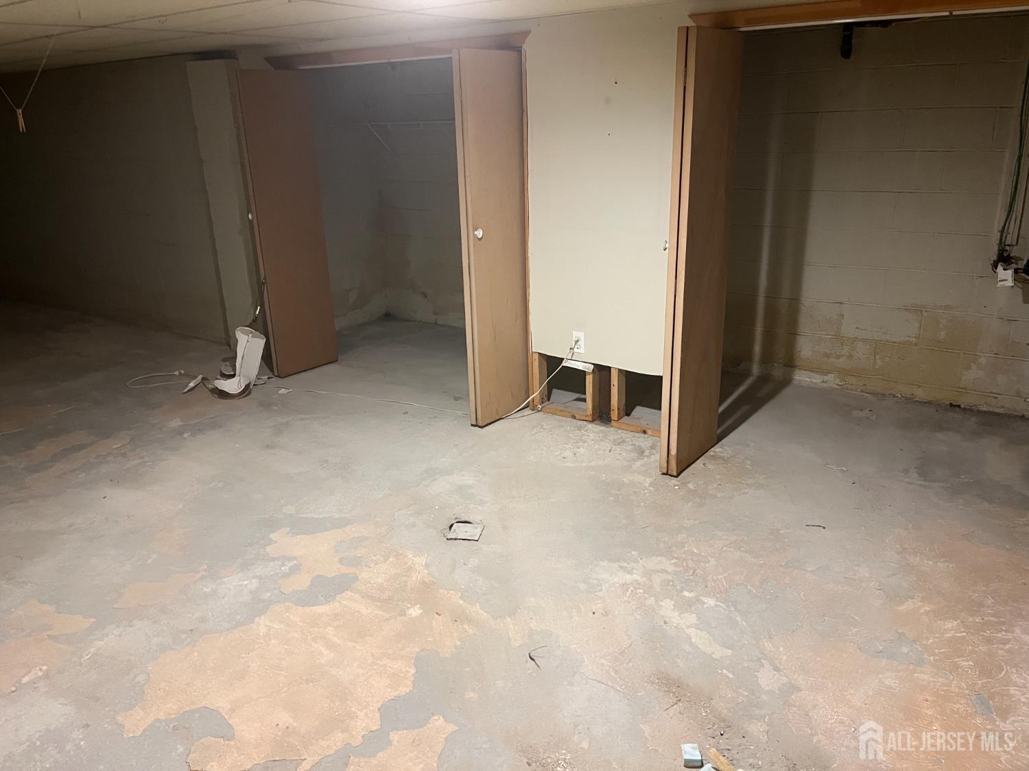 30 Bennet Street Fords, NJ 08863 - Photo 37 of 42