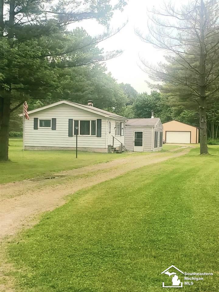 105 West Vienna Road Temperance, MI 48182 - Photo 3 of 18