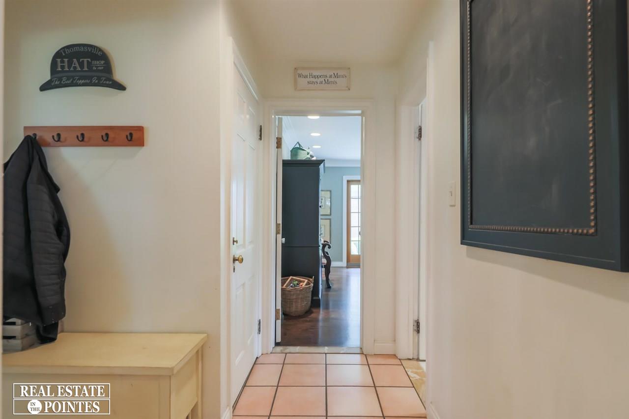 741 Trombley Road Grosse Pointe Park, MI 48230 - Photo 30 of 63