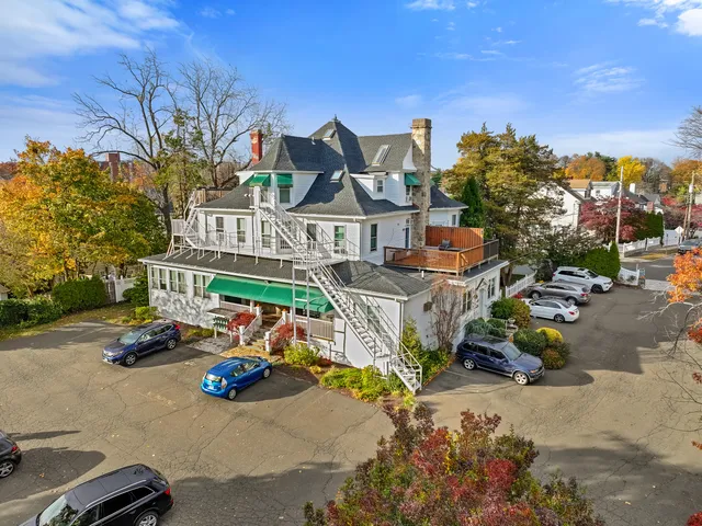 $299,000 | 5 Hundley Court, Unit LL, Stamford, CT 06902